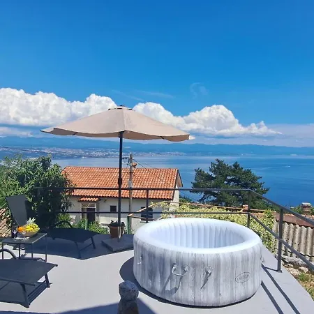 Sentia With Jacuzzi&spectacular Seaview Vilă