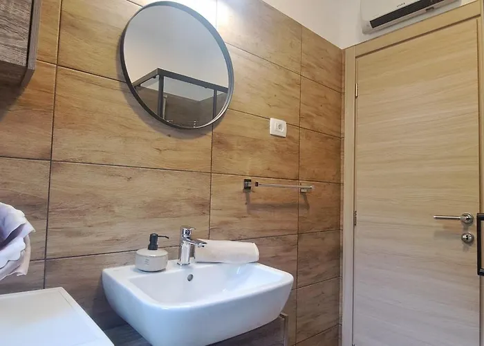 Sentia With Jacuzzi & Spectacular Seaview Vila Opatija